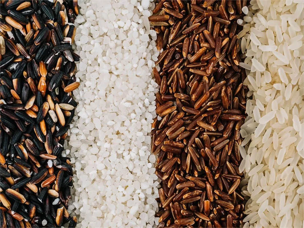 Vacuum-Packaged Rice Vacuum-Packaged Rice